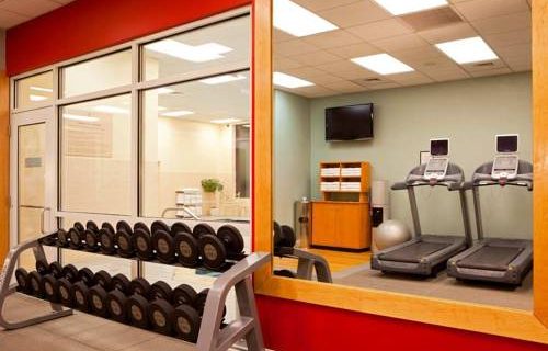 Embassy Suites Boston fitness